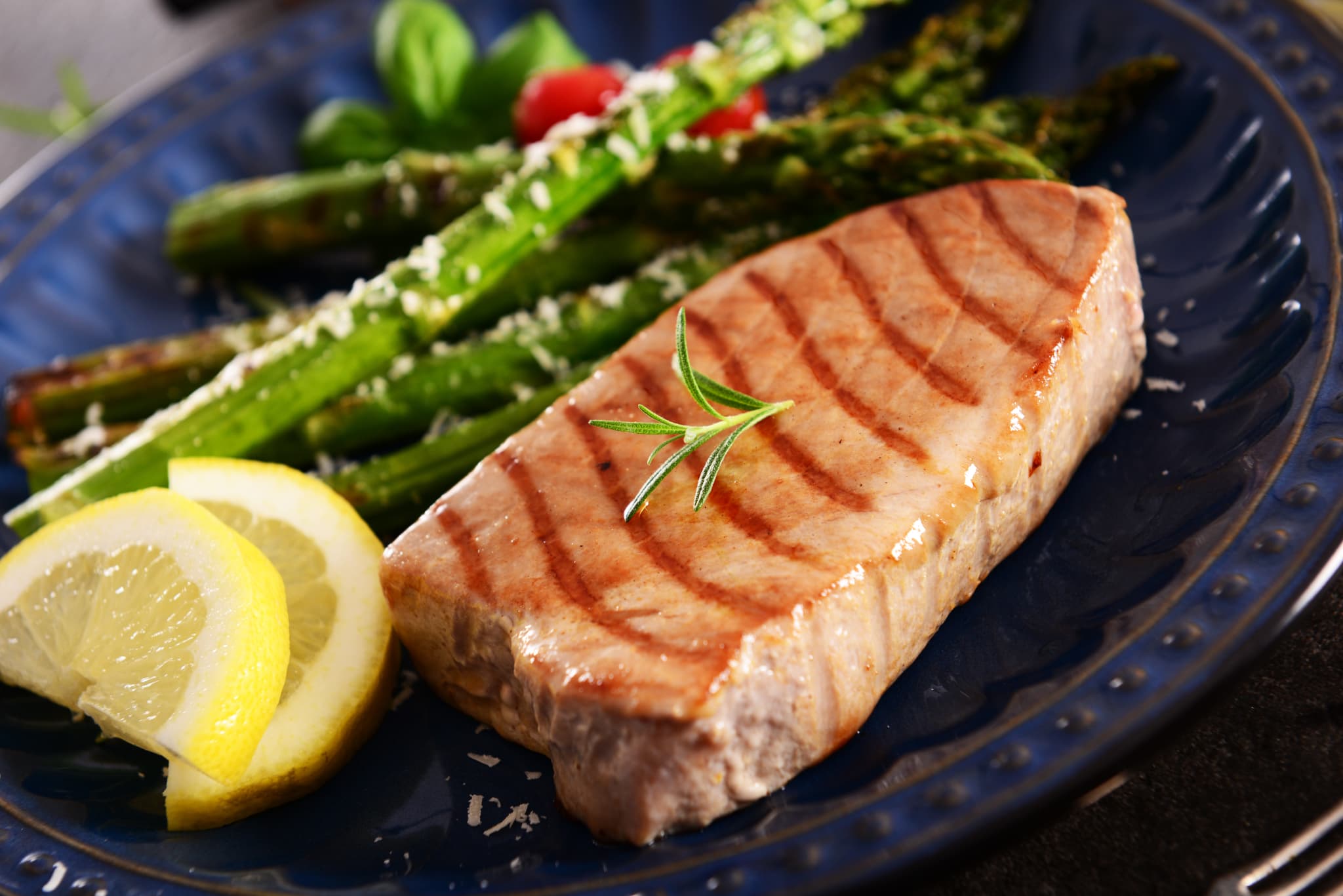 マグロの頬肉のステーキ